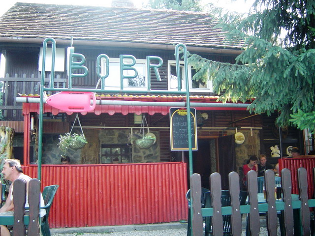hospudka Bobr u vodni nadrze Pochen