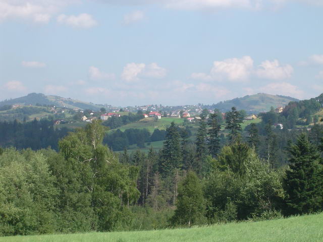 okol pri ceste na Hrcavu